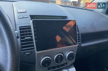 Мінівен Mazda 5 2005 в 