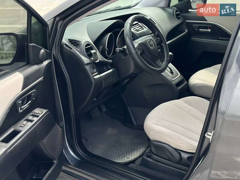 Мінівен Mazda 5 2013 в Києві