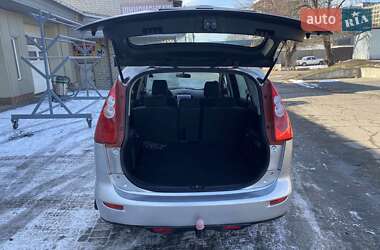 Минивэн Mazda 5 2006 в 