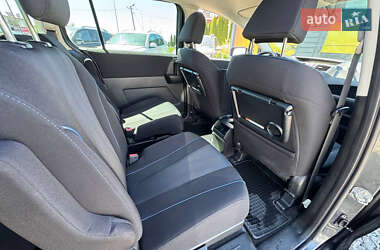 Минивэн Mazda 5 2011 в 
