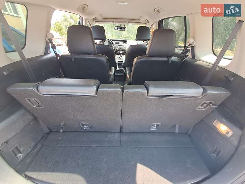 Минивэн Mazda 5 2011 в Киеве
