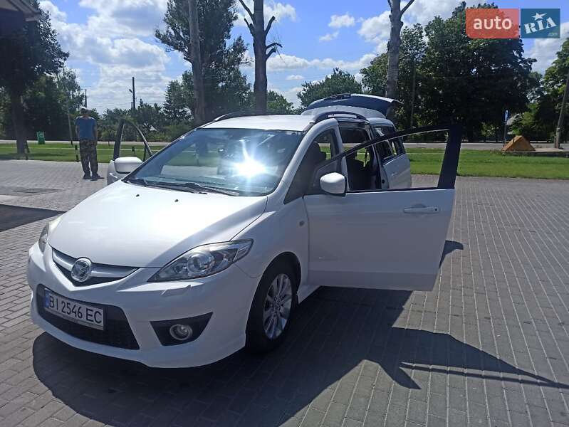 Минивэн Mazda 5 2010 в Миргороде