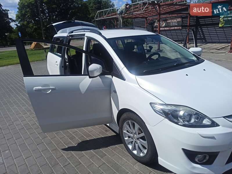 Минивэн Mazda 5 2010 в Миргороде