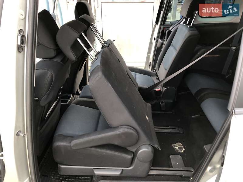 Мінівен Mazda 5 2007 в Рівному