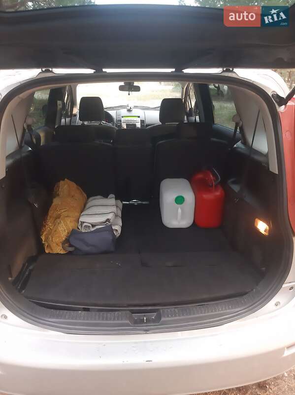 Мінівен Mazda 5 2006 в Павлограді