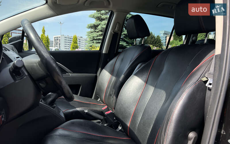 Мінівен Mazda 5 2010 в Львові