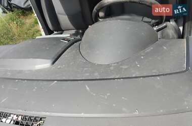 Минивэн Mazda 5 2006 в 