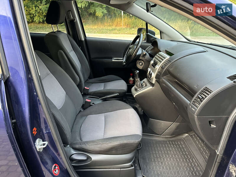 Минивэн Mazda 5 2006 в Запорожье