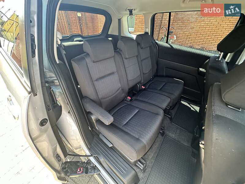 Мінівен Mazda 5 2010 в Стрию фото 22 Мінівен Mazda 5 2010 в Стрию