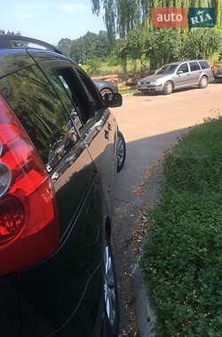 Минивэн Mazda 5 2005 в 