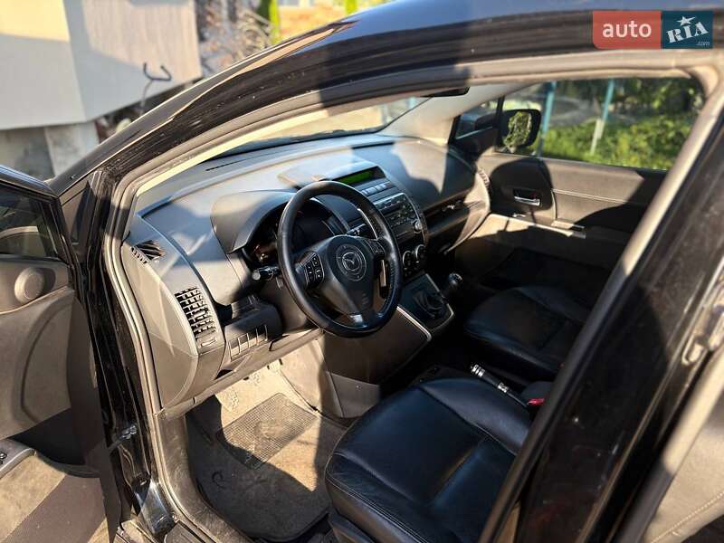 Минивэн Mazda 5 2008 в Ровно