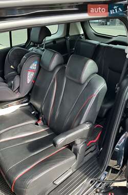 Минивэн Mazda 5 2011 в 