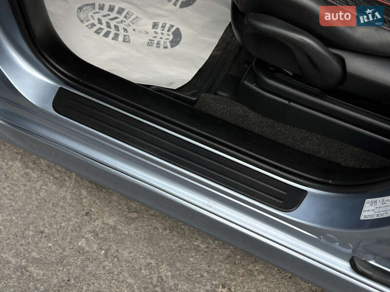 Минивэн Mazda 5 2010 в Шептицькому