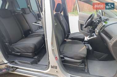 Мінівен Mazda 5 2005 в Києві