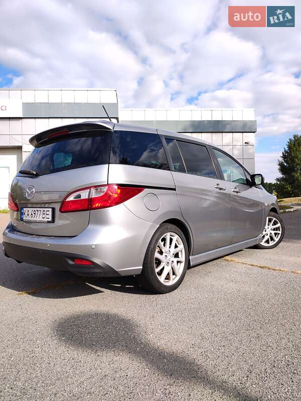 Минивэн Mazda 5 2010 в Киеве