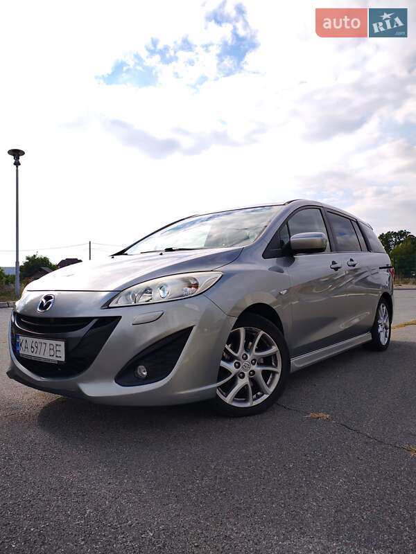 Минивэн Mazda 5 2010 в Киеве