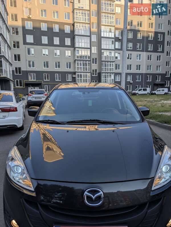 Мінівен Mazda 5 2012 в Чернігові