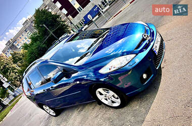 Минивэн Mazda 5 2005 в 