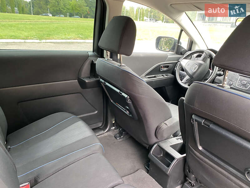 Мінівен Mazda 5 2011 в Рівному