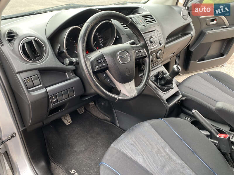 Мінівен Mazda 5 2011 в Рівному