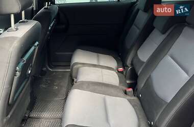 Минивэн Mazda 5 2006 в 