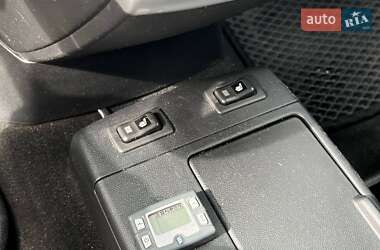 Минивэн Mazda 5 2006 в 