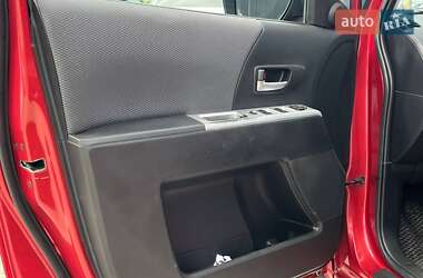 Минивэн Mazda 5 2006 в 