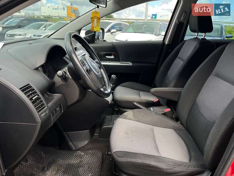 Минивэн Mazda 5 2006 в Львове