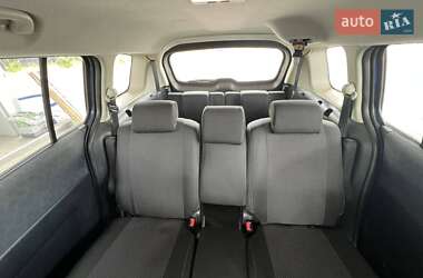 Минивэн Mazda 5 2008 в 
