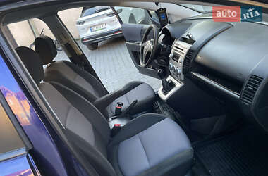 Минивэн Mazda 5 2005 в 