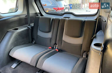 Минивэн Mazda 5 2005 в 