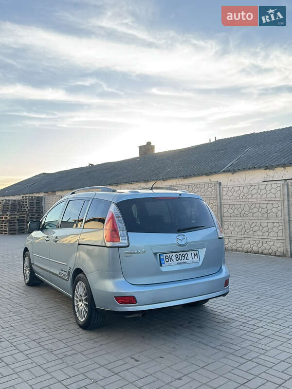 Минивэн Mazda 5 2009 в Березному