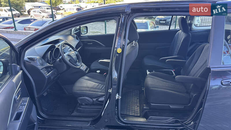 Минивэн Mazda 5 2012 в Киеве