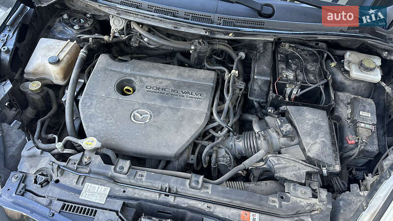 Минивэн Mazda 5 2012 в Киеве