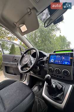 Минивэн Mazda 5 2008 в 