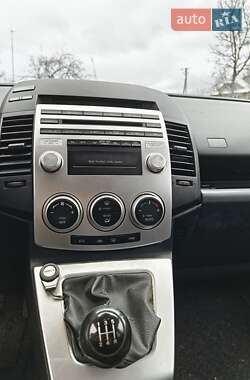 Минивэн Mazda 5 2006 в 