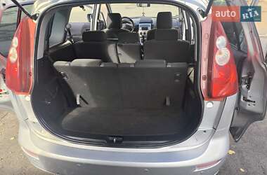 Минивэн Mazda 5 2006 в 
