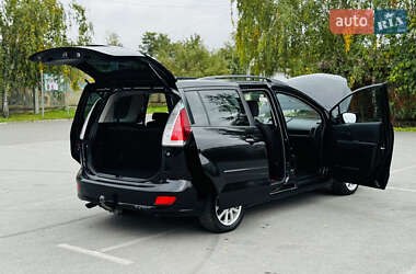 Минивэн Mazda 5 2009 в 
