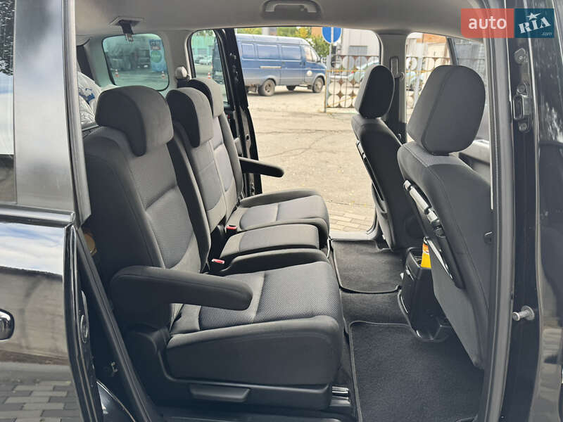 Минивэн Mazda 5 2007 в Лубнах