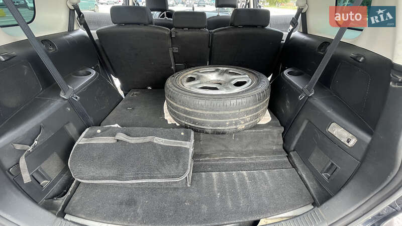 Минивэн Mazda 5 2009 в Черновцах