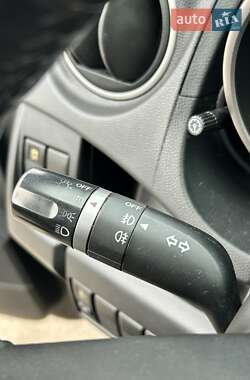 Минивэн Mazda 5 2011 в 