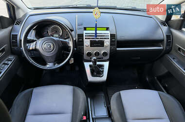 Минивэн Mazda 5 2005 в  фото 19 Минивэн Mazda 5 2005 в
