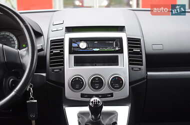 Мінівен Mazda 5 2008 в  фото 14 Мінівен Mazda 5 2008 в