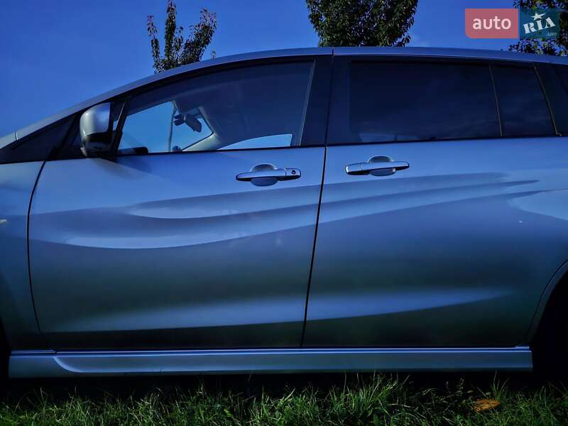 Минивэн Mazda 5 2010 в Мукачево