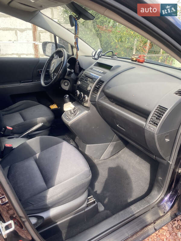 Минивэн Mazda 5 2007 в Киеве