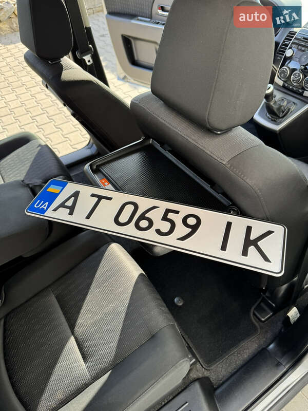 Мінівен Mazda 5 2009 в Калуші
