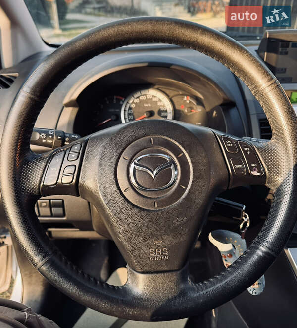 Минивэн Mazda 5 2006 в Косове фото 12 Минивэн Mazda 5 2006 в Косове