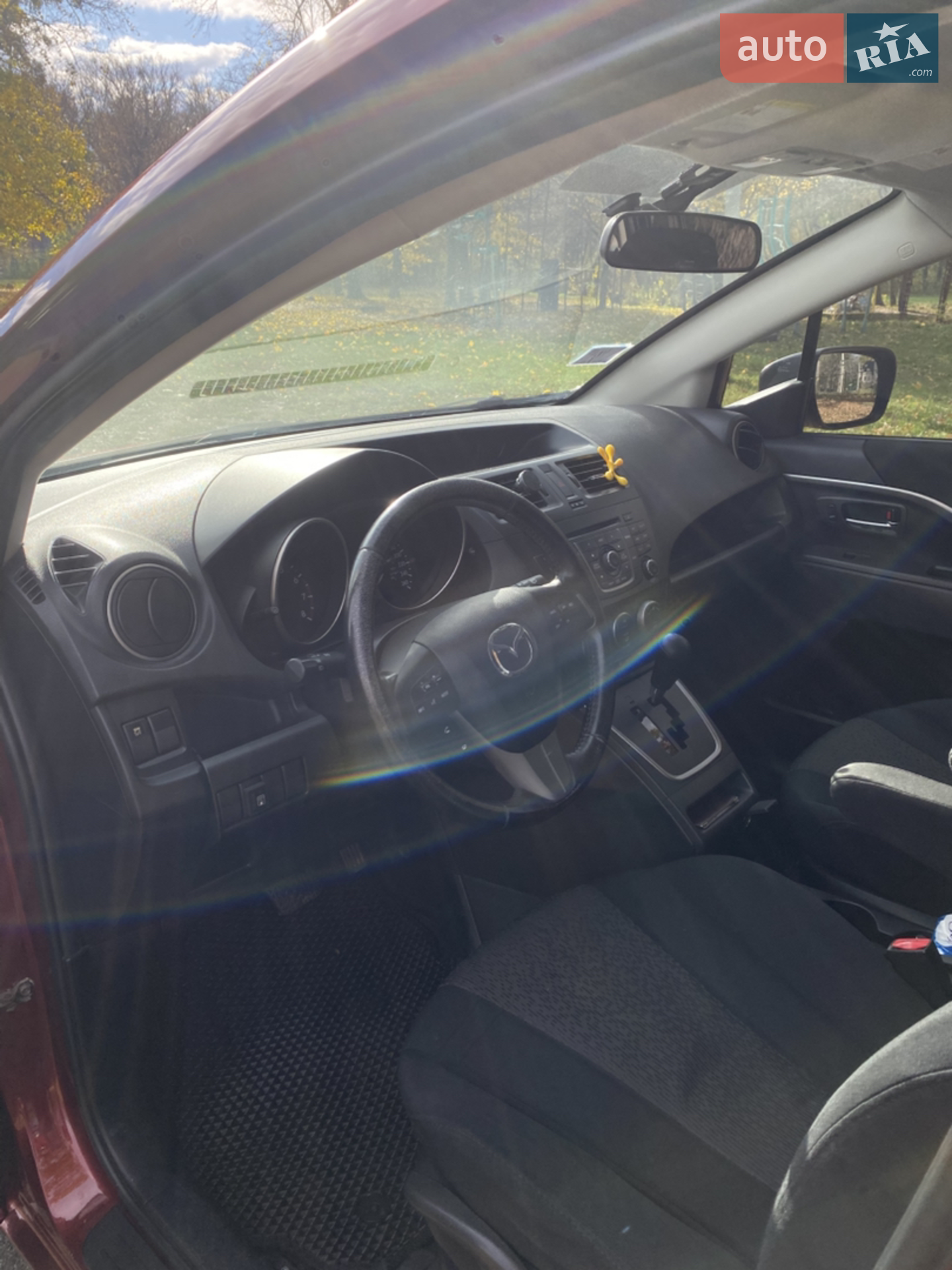 2011 Mazda 5 - мініатюра 9