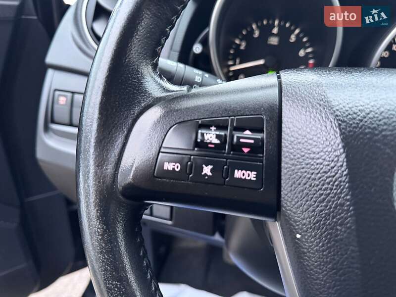 Минивэн Mazda 5 2013 в Киеве