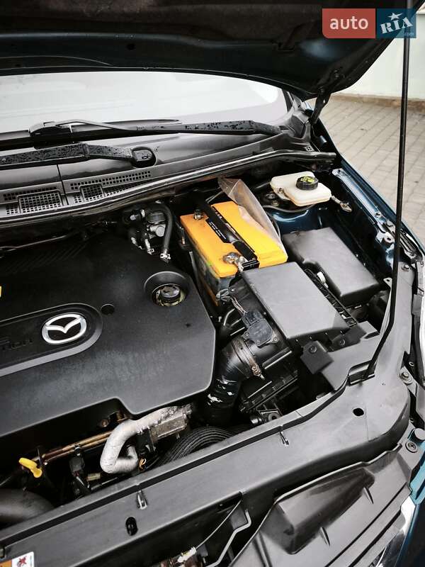 Минивэн Mazda 5 2005 в Кривом Роге